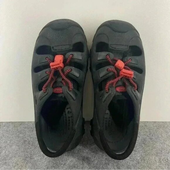 Crocs Juniors Youth Shoes Sandals  Boys Size 3 Black Red Bungie Cord - Picture 7 of 9